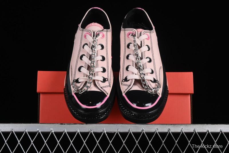Converse Chuck 70s Low-Top Casual Sneakers with Black-Pink Chain Design - A09542C