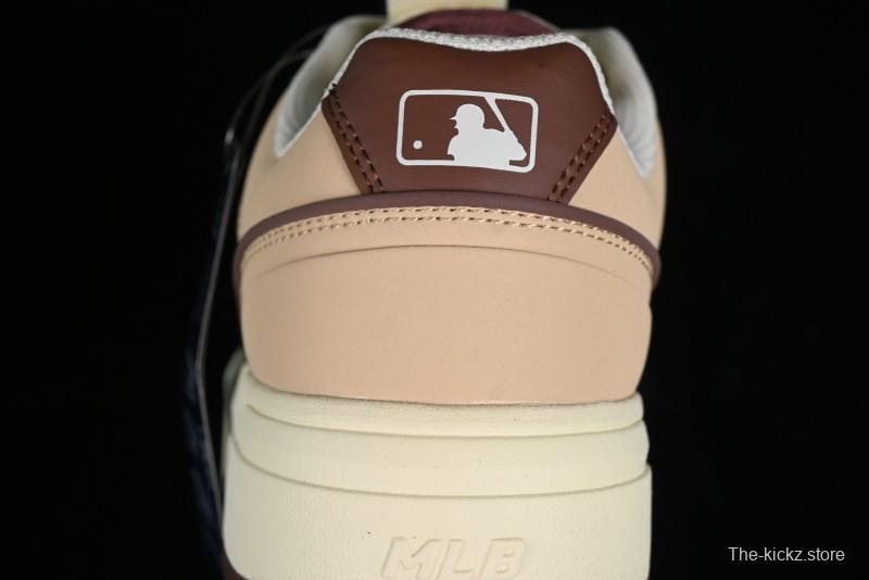 MLB Chunky Liner Basic New York Yankees Thick Sole Casual Sneakers with 6cm Height Increase - 3ASXCA12N43BGS