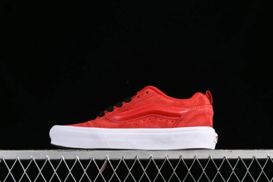 Vans Classics Knu Skool Retro Sneakers with Enlarged Toe Box and Thickened Tongue - VN0009QCRDK