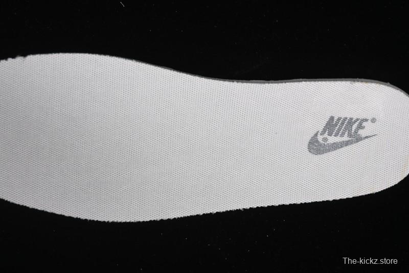 Nike SB Dunk Low Gucci Collaboration Anniversary High-End Custom Sneakers in Off-White & Dark Gray Swoosh - DQ1098-383