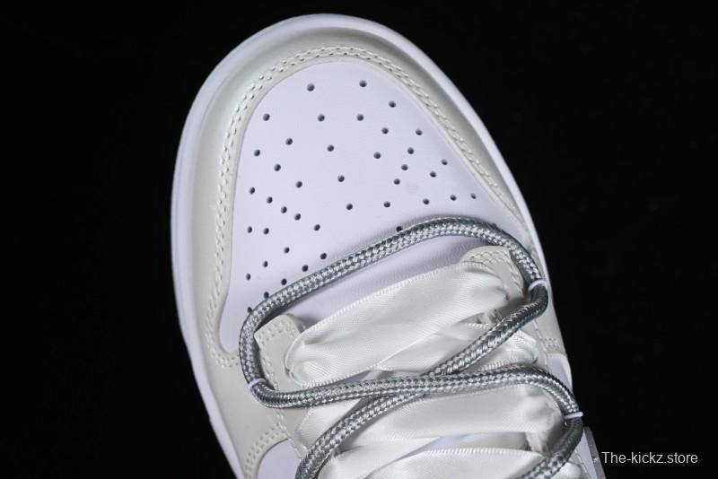 Nike Dunk Low SB Casual Sneakers with Deconstructed Laces and Ribbon Bow Design - DH9765-102