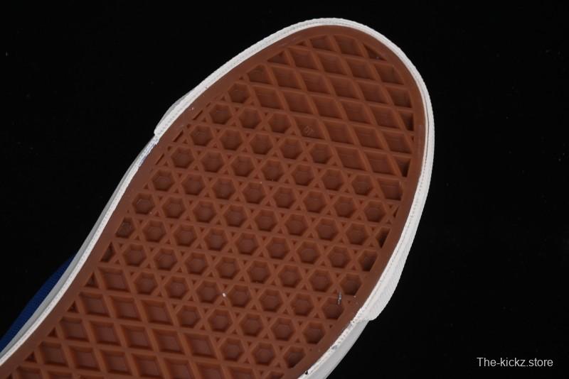 Vans Premium Old Skool 36 Retro Skate Shoes with Full-Grain Leather and Cushioned Insole - VN000CQDDWR