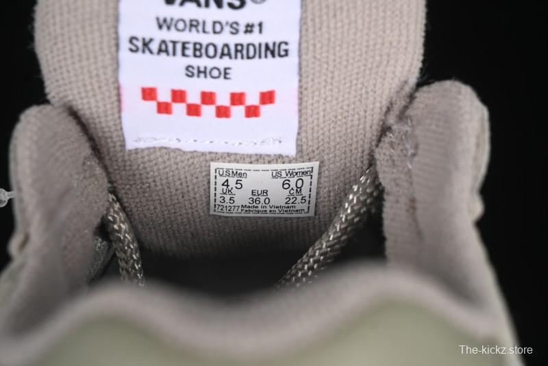 Vans Wayvee Low-Top Retro Skate Shoes - VN0A2Z3RFOG