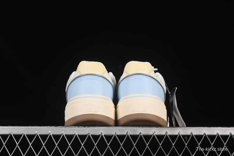 New York Yankees Chunky Liner Mid Denim Monogram Platform Sandals - 3ASXCA12N50IVS