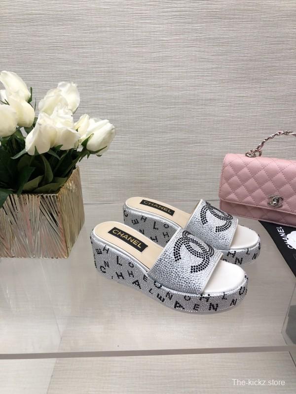 2025 Slippers Chanel White Rhinestone Platform Slide LY00330