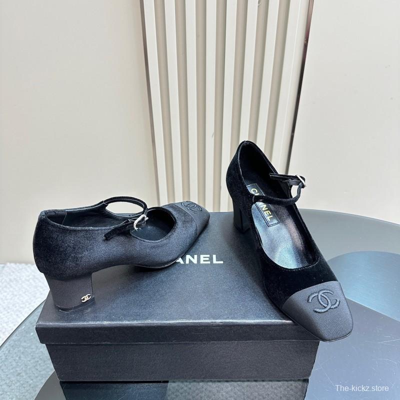2025 Women Chanel Black Velvet Leather Mary Jane CC Logo KFY00290