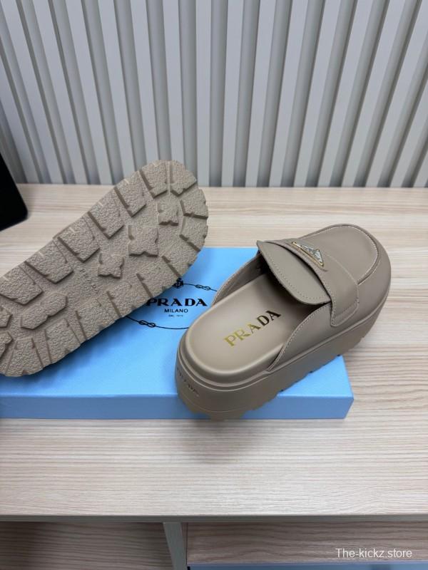 2025 Women Prada Beige Leather Slippers