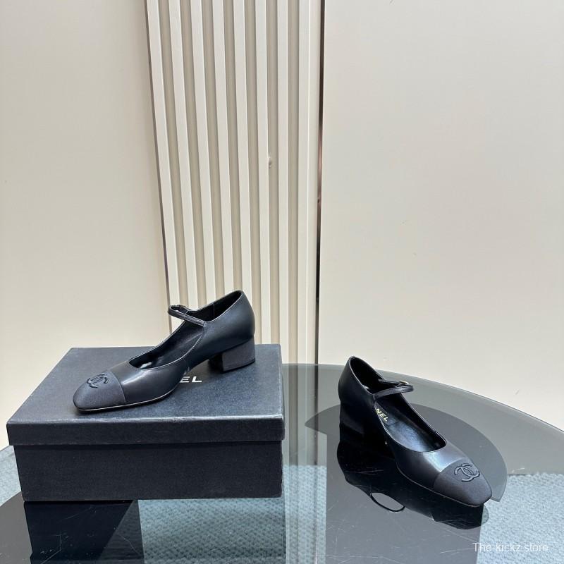 2025 Women Chanel Black Lambskin Mary Jane Shoes KFY00290