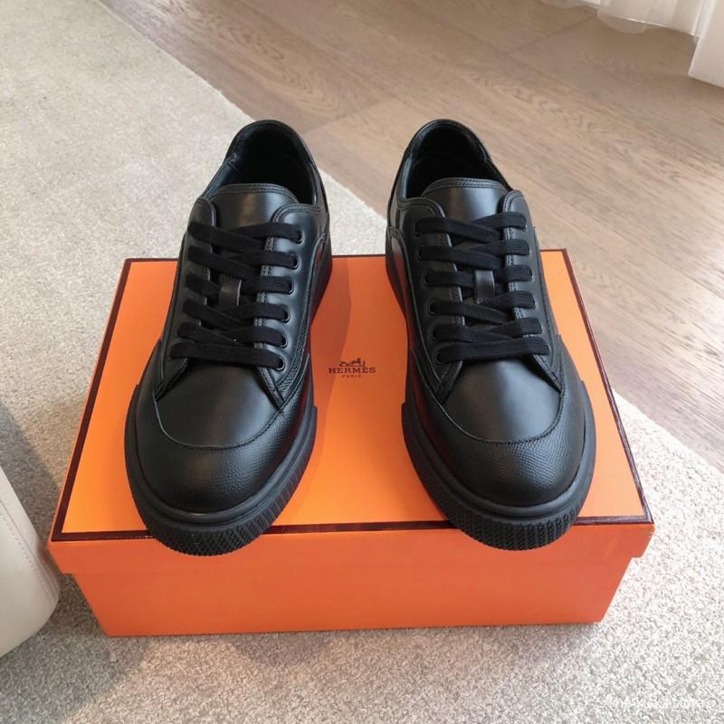 2025 Unisex Hermès Black Leather Sneakers AS00380