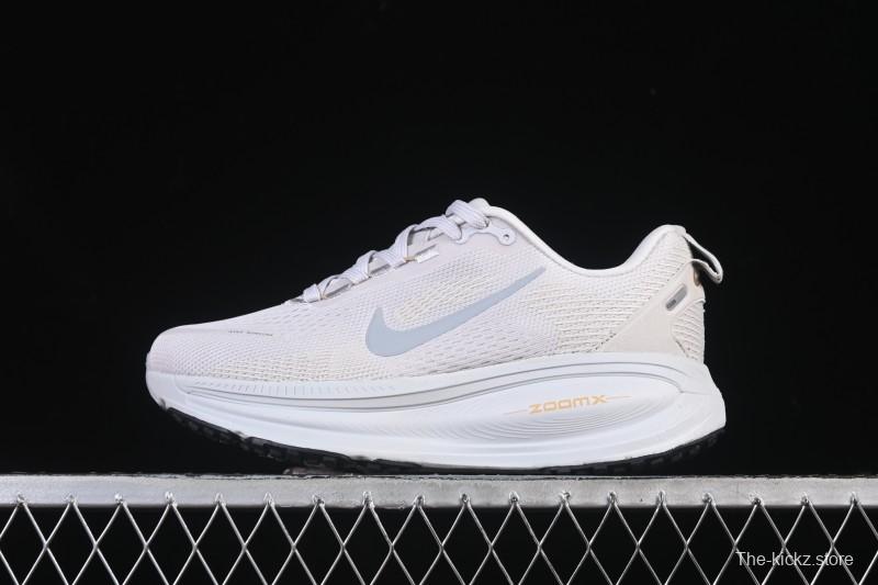 Nike Air Zoom Vomero 18 Cushioned Running Shoes - HM6803-009