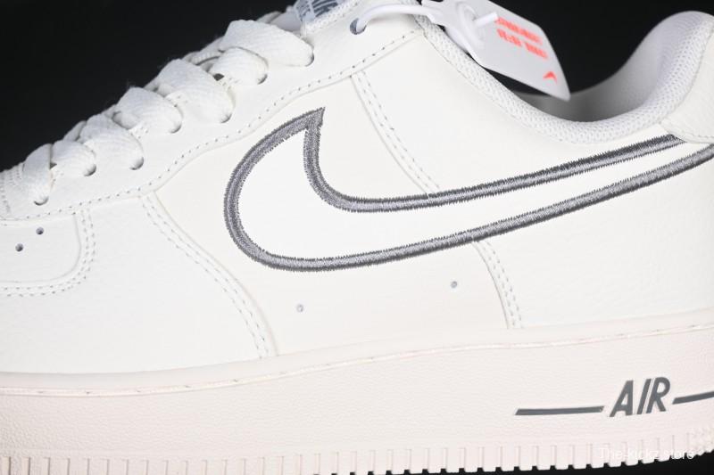 Nike Air Force 1 '07 Low Casual Sneakers with Full-Length Air Cushion - IB7677-101