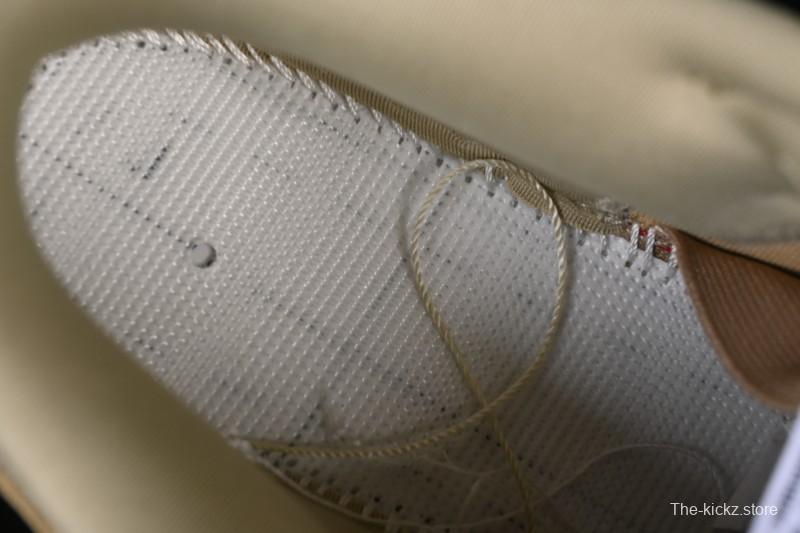 Nike SB Dunk Low Pro Skateboarding Shoes with Parachute Beige Design - HJ0367-200