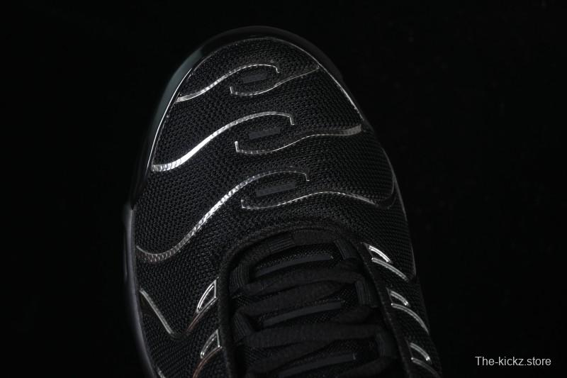 Nike Air Max Plus Retro Running Shoes with Air Cushion Technology - HJ9743-001