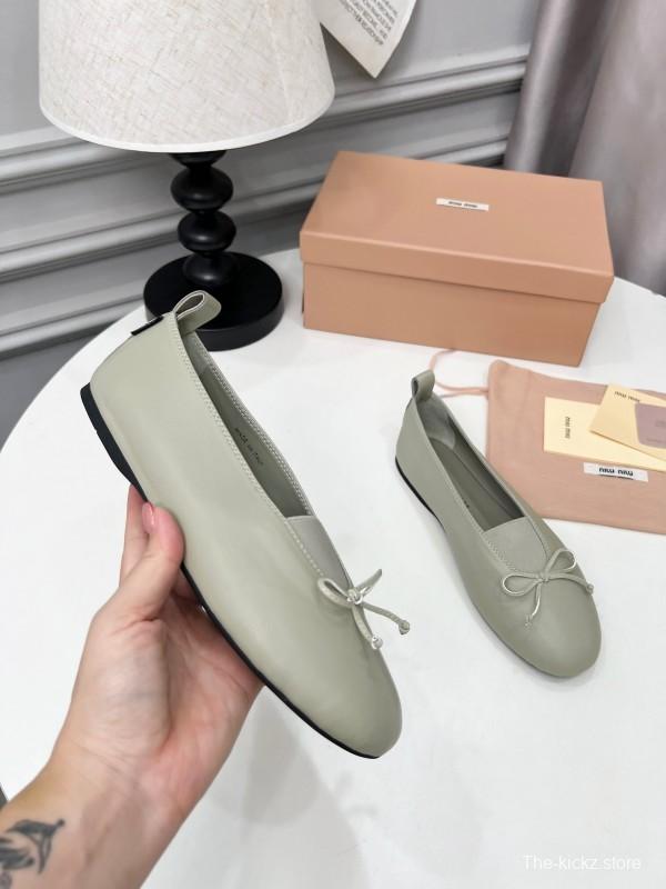 Miu Miu Ballet Flats Bow Mary Jane Shoes - LY00260