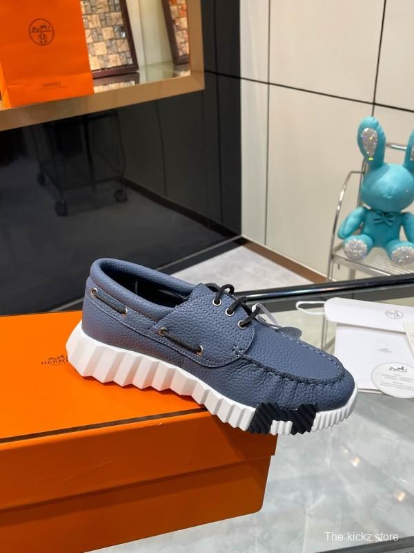 Hermès Classic Casual Sports Shoes with Exaggerated H Logo and Vibrant Colors - LY00300