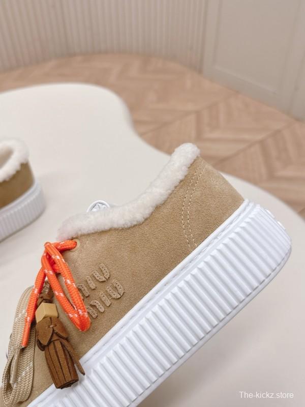 Miu Miu 3D Embroidered Platform Casual Shoes - LY00320/LY00340