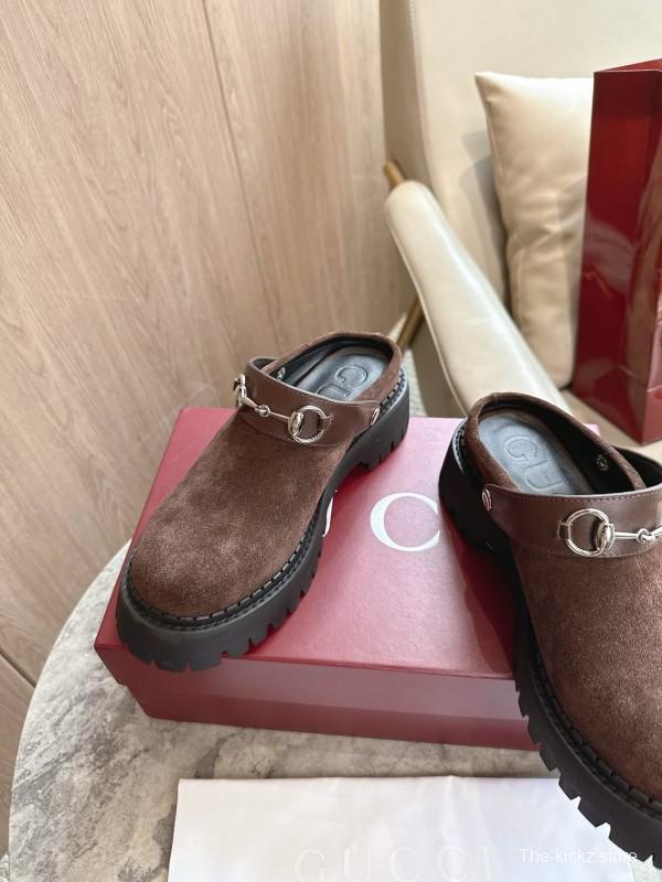 Gucci Women's Mule Shoes with Horsebit Detail - LY00300