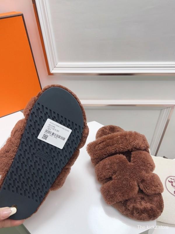 H Erjia Wool Slippers with Genuine Fur and TPU Sole - LY00270