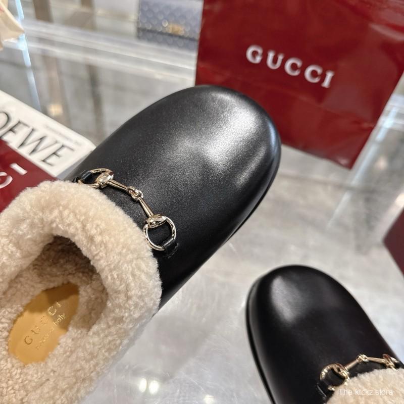 Gucci 2025 SS Autumn Winter New Suede Leather Horsebit Detail Women's Wool Loafers - LY00260