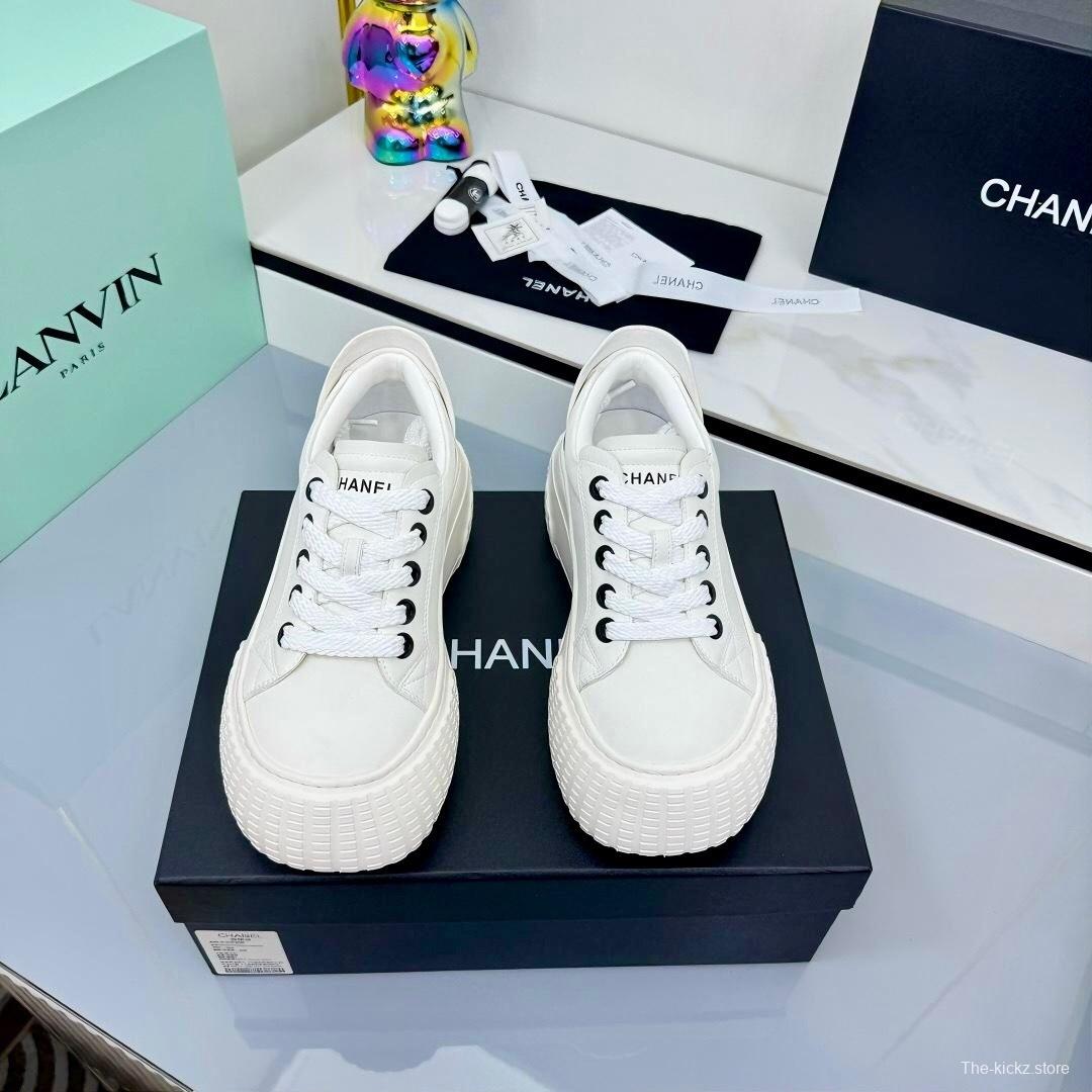 Chanel 2025 SS Panda Loafers Casual Sports Shoes - LY00330
