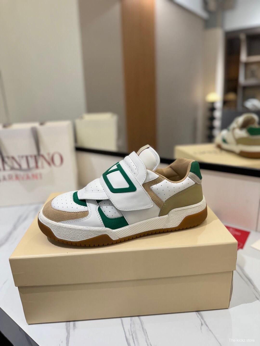 VALENTINO 2025 SS Casual Sneakers - V25SS001