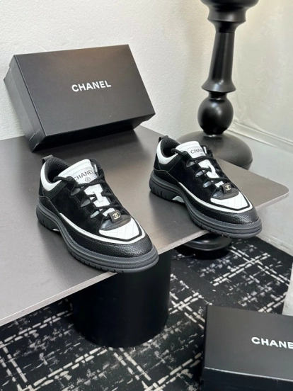 Chanel Spring/Summer 2025 Runway Thick Sole Sneakers - LY00320